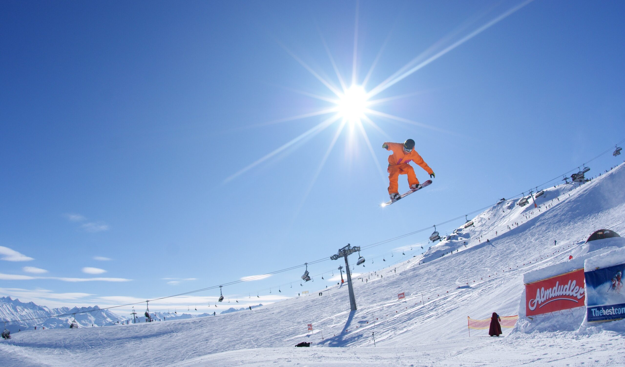 Die besten Snowboard Gebiete in den Alpen - Skigebiete für Snowboarder